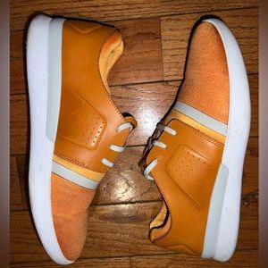 Under Armour Sportswear Women’s Leather and Fabric Sneakers size 10 Dark Orange